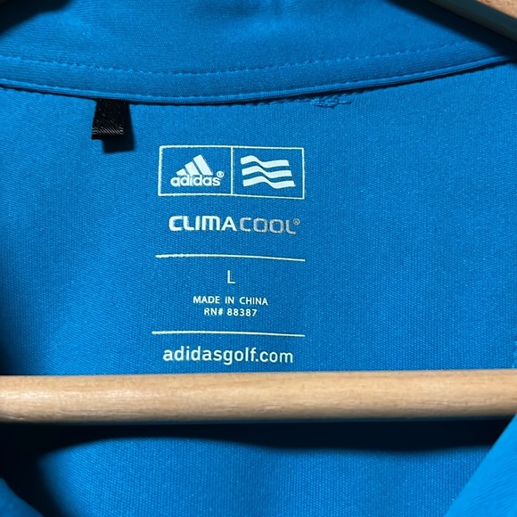 Like New Adidas ClimaCool Soft, uniquely designed lined multicolored Golf Polo! - Picture 2 of 6